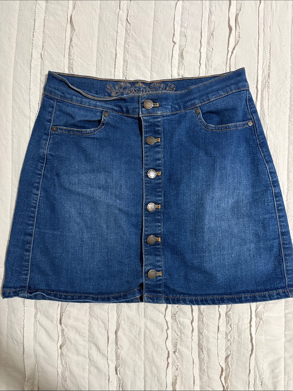 Classic Button-Front Denim Skirt - Blue